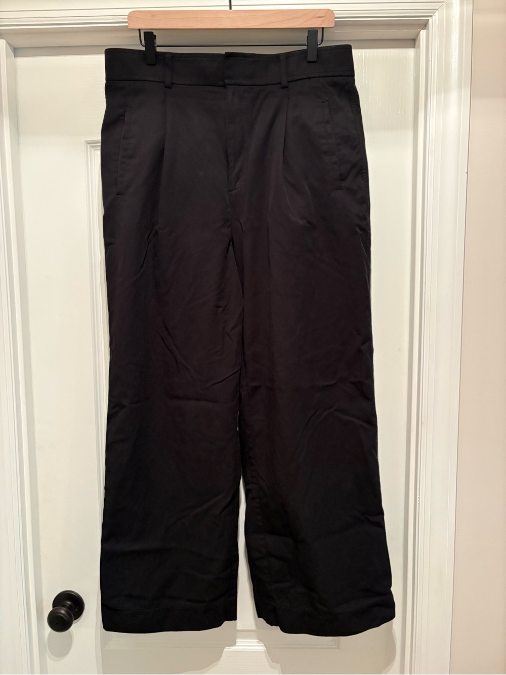 Women’s Everlane black pleated wide-leg trousers w/high-rise waist size 14S